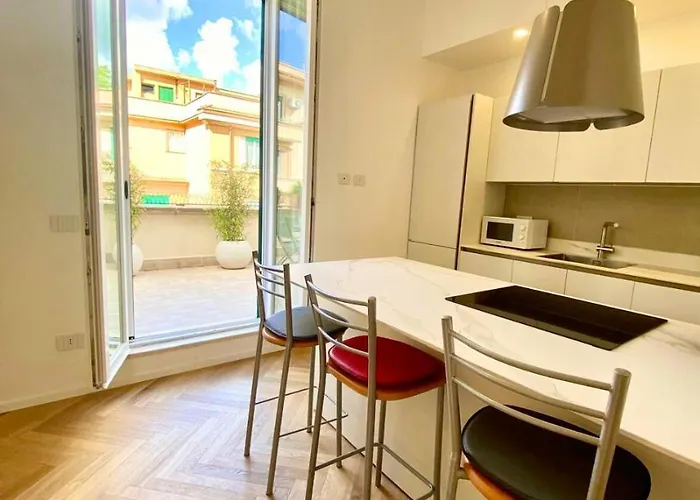 Bright With Private Terrace Near The Vatican - Romane Appartamento Roma
